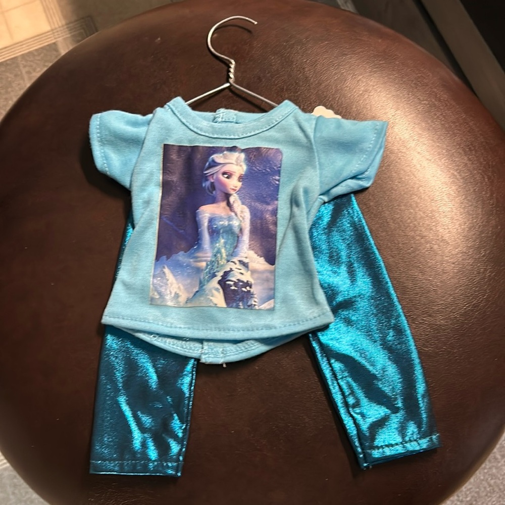 Frozen Elsa shirt with shiny pull up pants  new never played with